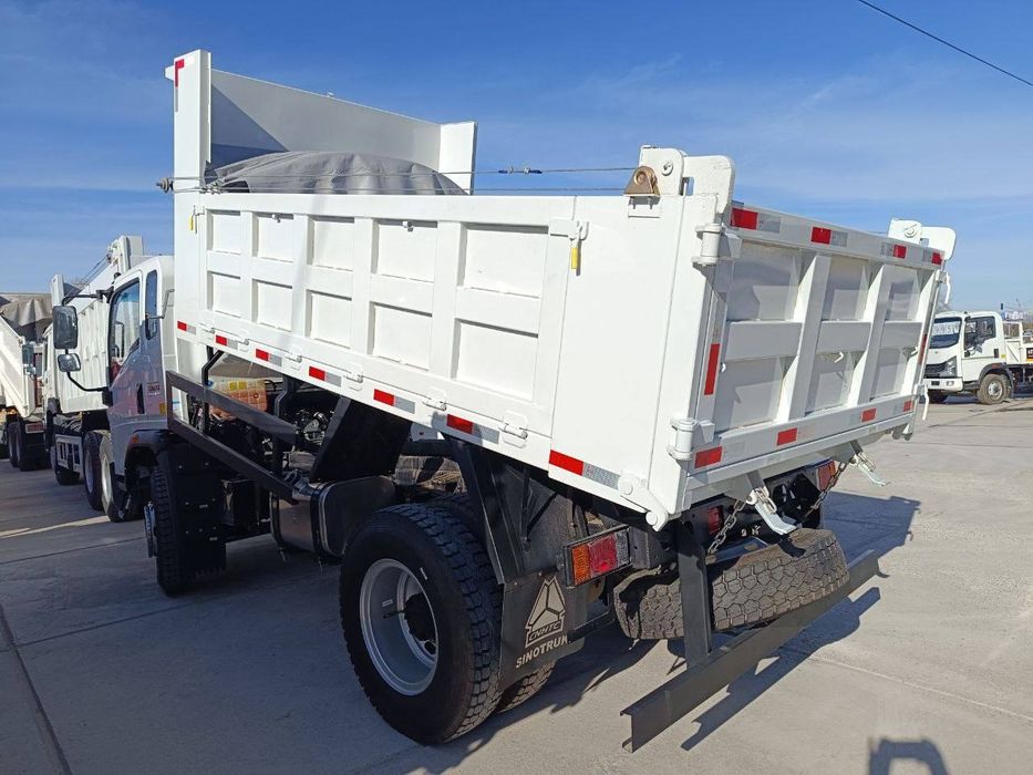 Howo самосвал 10 тонна 2025