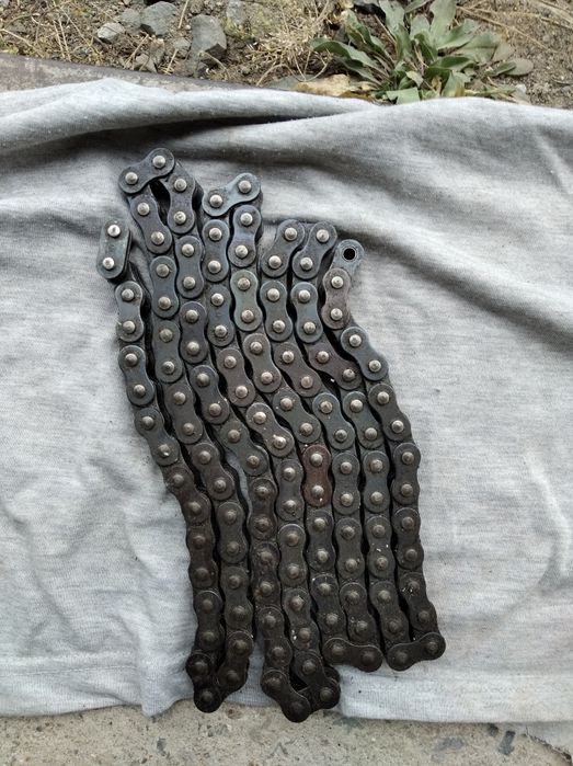 Цепь на мотороллер Муравей