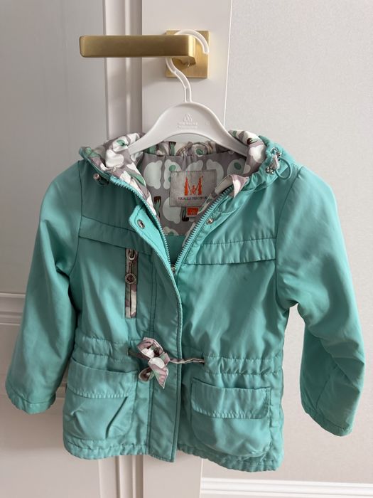 Курточки на 4-5 лет