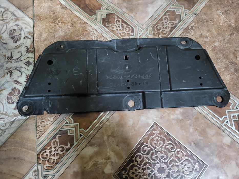 Защита двигателя Пыльник двс