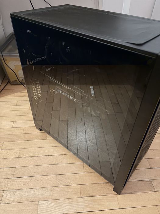 PC Gaming / Workstation de vânzare – Performanță ridicată