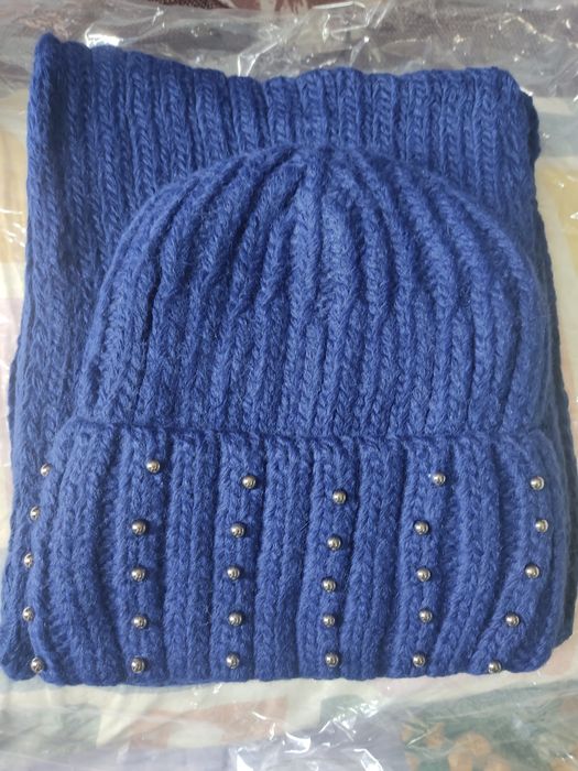 Шапка и снуд набор, новый