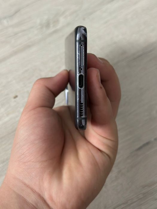 Самсунг с21 в хорошым состояние обмен или прадам