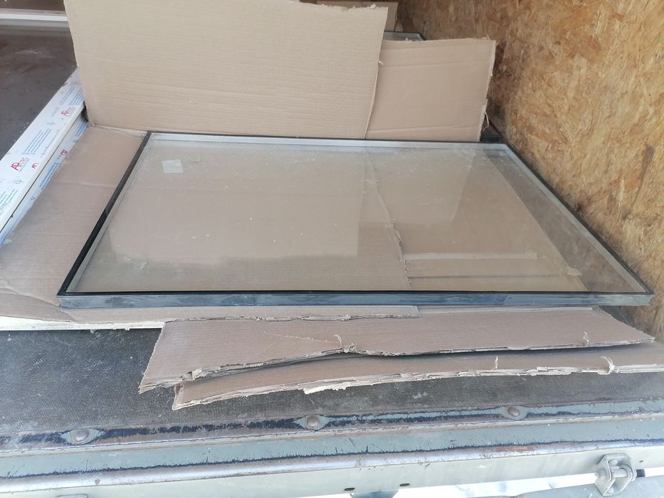 Продам Б/У оконный блок