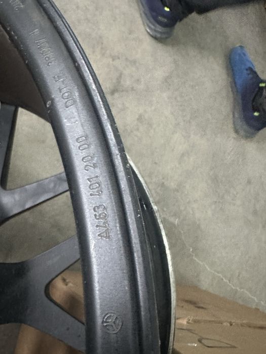 Джанта 1бр Мерцедес Г класа  22 цола ет 36Mercedes G klasa AMG 10 x 22 ET 36 W463 A4634012000