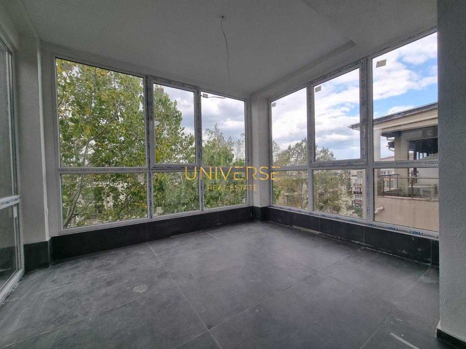 Продава се Двустаен апартамент в к.к. Слънчев бряг - 64 кв.м за 1313 €/кв.м - Снимка #2