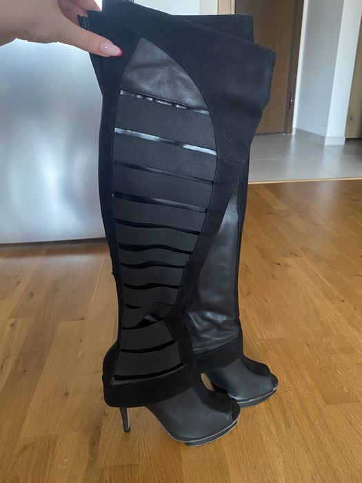 Чисто нови оригинални кожени, черни чизми на ток Asos