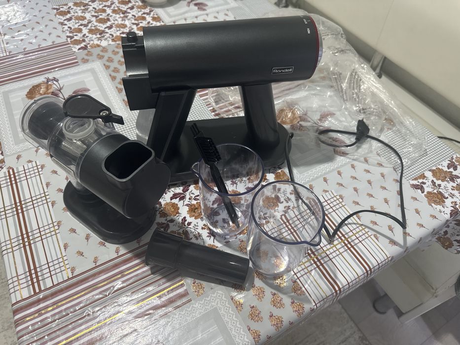 Соковыжималка  Rondell RDE-1503