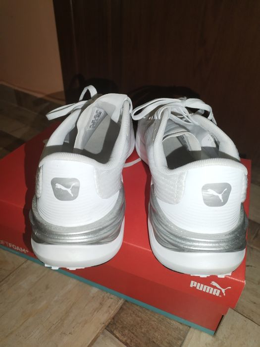 Чисто нови спортни обувки Puma