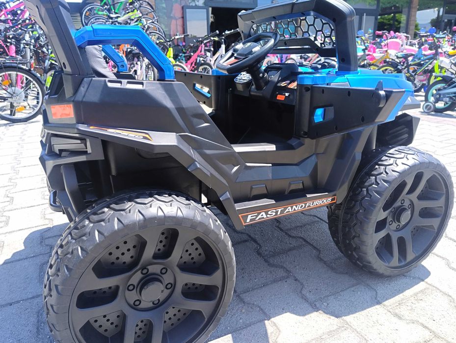 F1 Двуместен акумулаторен джип DUST син