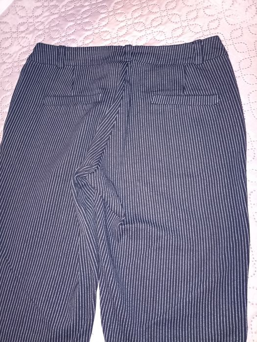 Дамски панталон и гащеризон