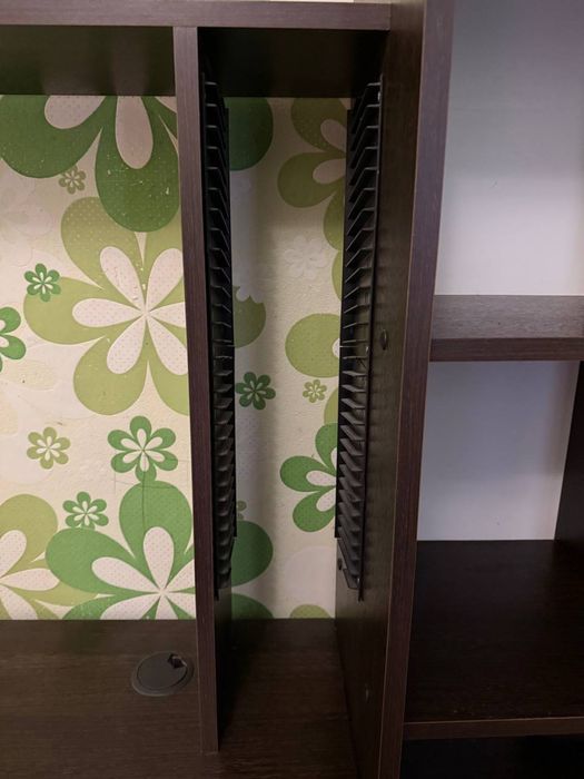 Продам стол компьютерный