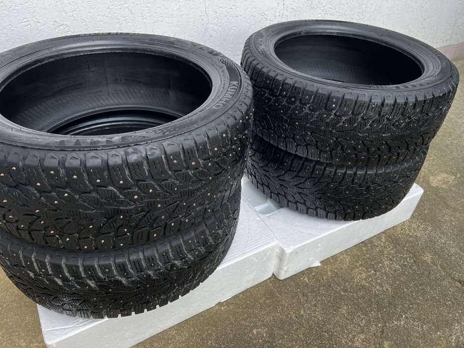 KUMHO шипы 225.45.R17