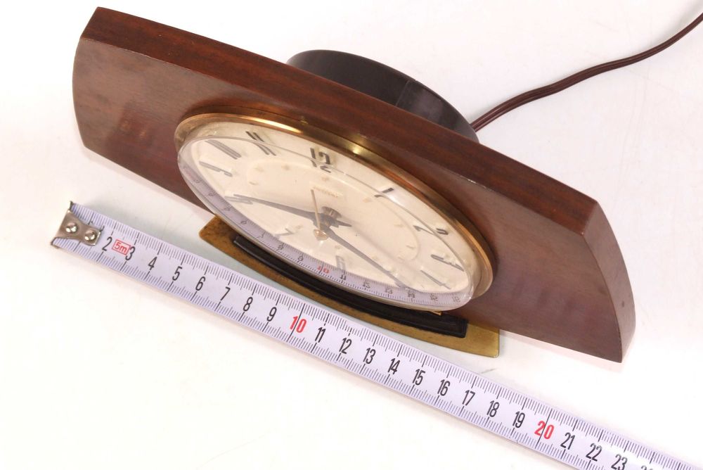 Ceas electric englezesc METAMEC priza 220 V, rama lemn, ca NOU