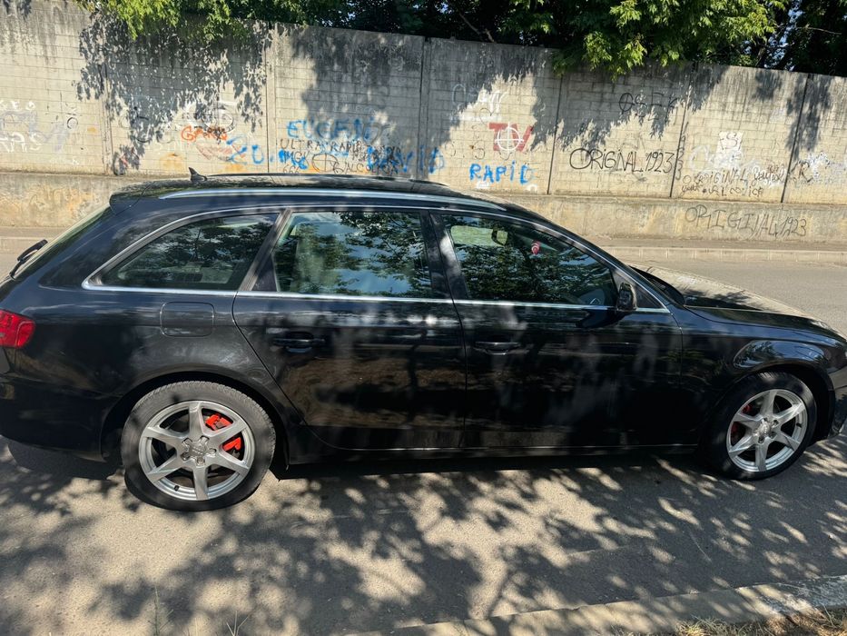 AUDI A4 Avant 2010 — imagine 3