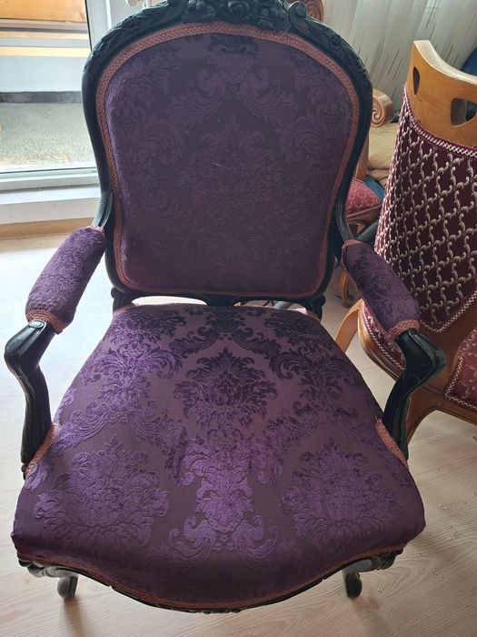 Vând mobila vintage