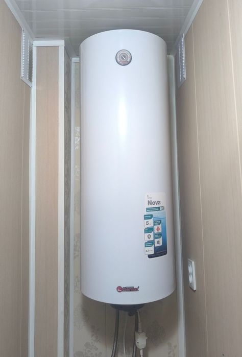 Водонагреватель, 150л., 2 кВт. Доставка/установка по договоренности.