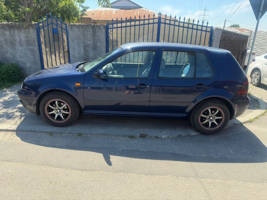 Volkswagen golf 4