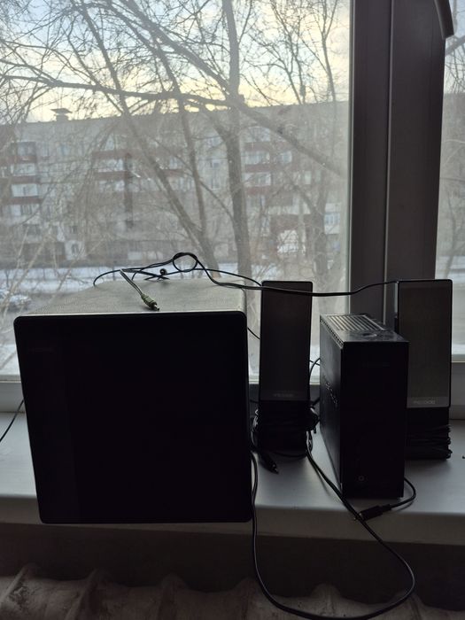 Продам колонки и процессор от компютера