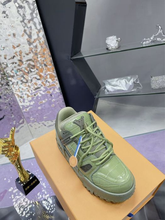 Vând Louis Vuitton Trainer Maxi Low-Top