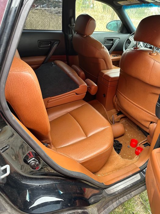Infiniti fx45 на части