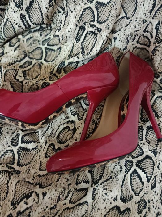 Pantofi stiletto Dolce& Gabanna