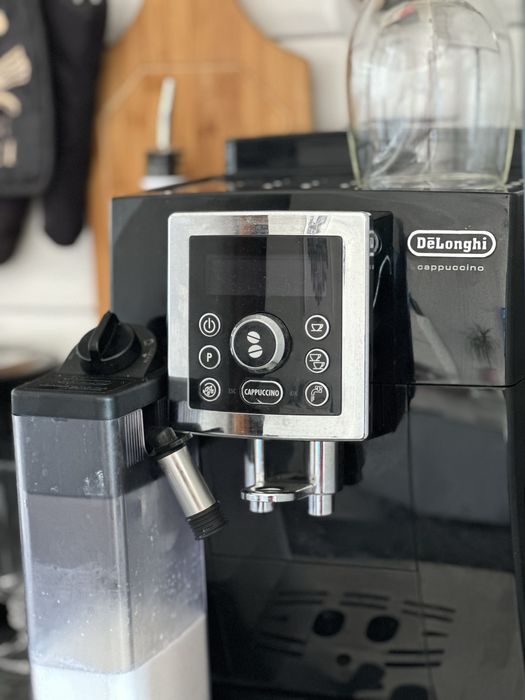 Кофемашина Delonghi E.CAM 23.460