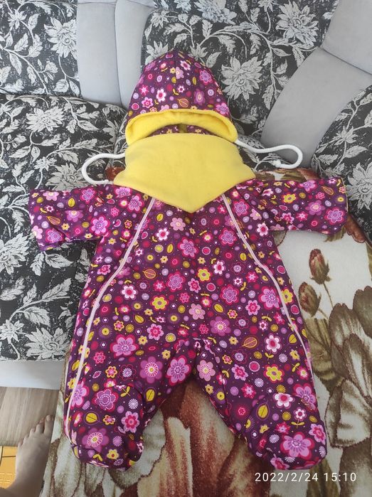 Продам детский комбинезон.