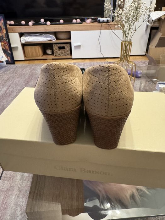 Pantofi clara barson 36