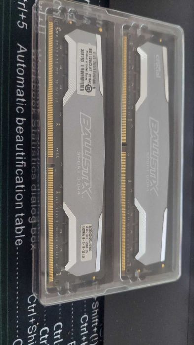 Memorie RAM Ballistix Sport DDR4 2 x 8GB 2400Mhz