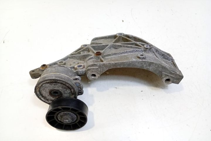 Suport alternator  9682367380 Ford Galaxy a 2-a generatie seria