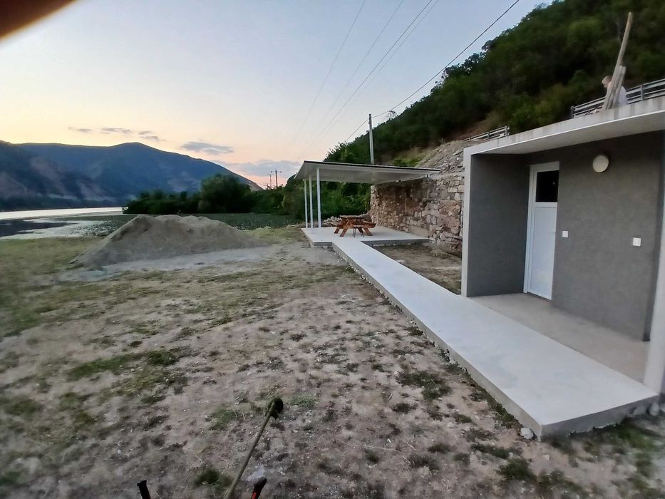 Loc de pescuit Sviniţa