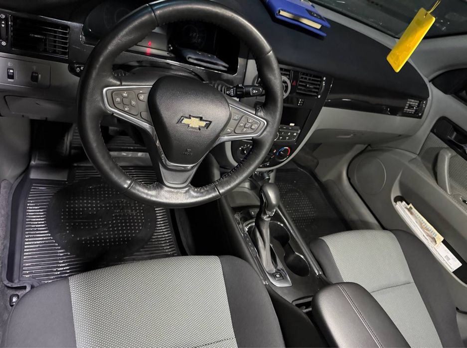 Gentra 2023 Bez lyuk