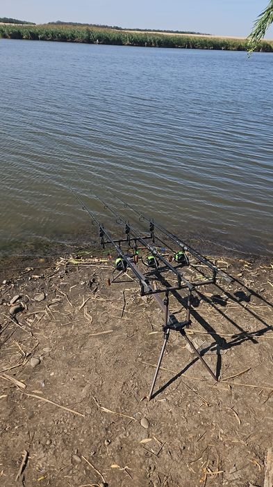 3 Lansete Hakuyo MTX Black Edition 3.6m + 3 mulinete Okuma CB60