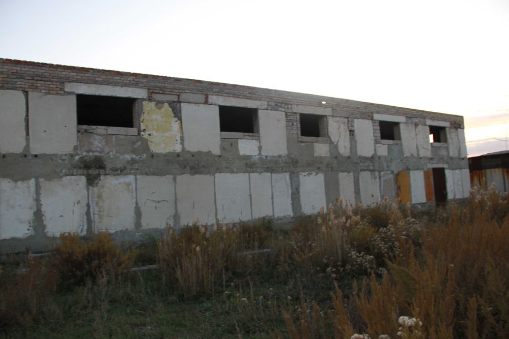 Недостроенное здание СТО