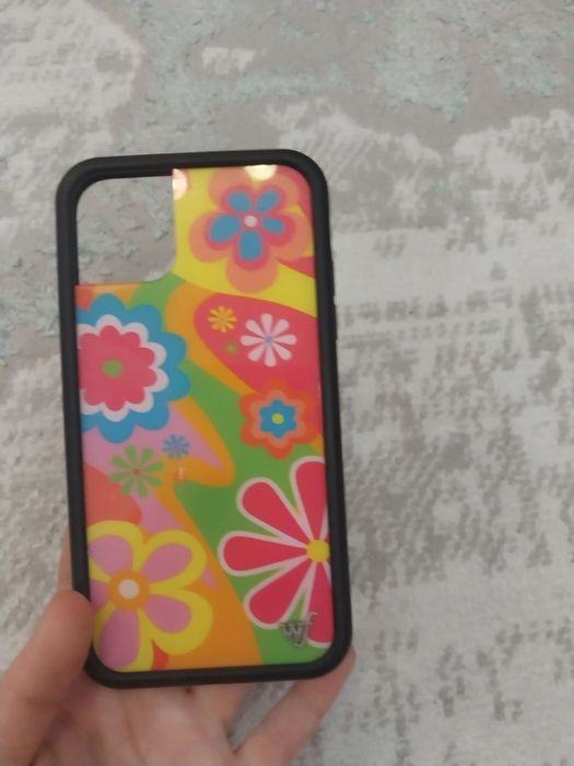 Продам Чехлы на айфон