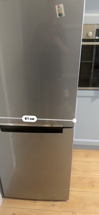 Холодильник двухкамерный Samsung