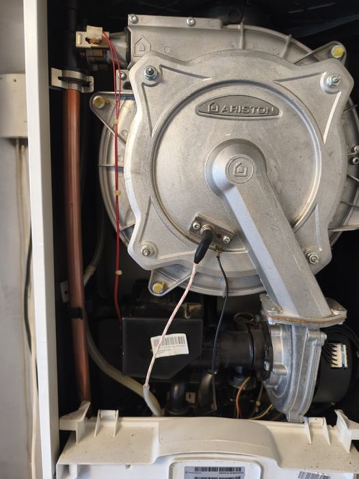 Centrală termica Ariston clas one 24 kW