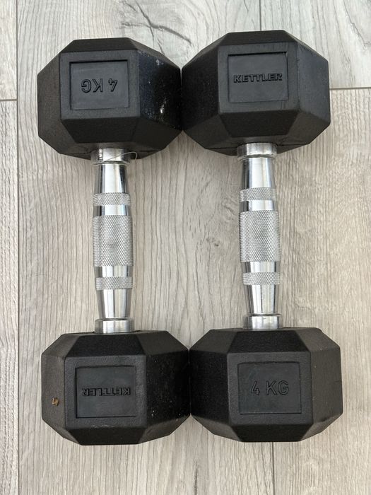 гантели 4 кг в новом состоянии