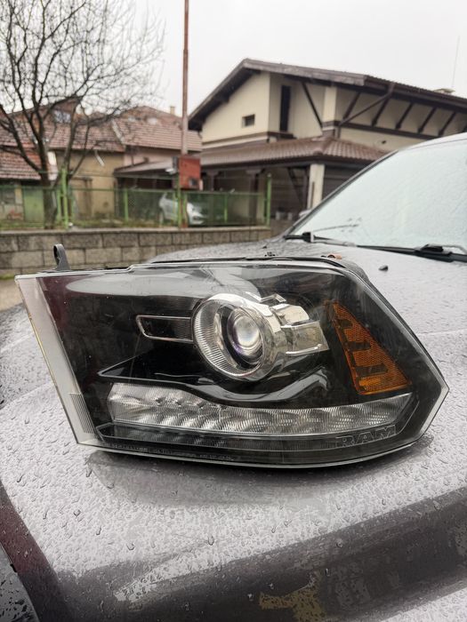 Оригинален фар за DODGE RAM 2021