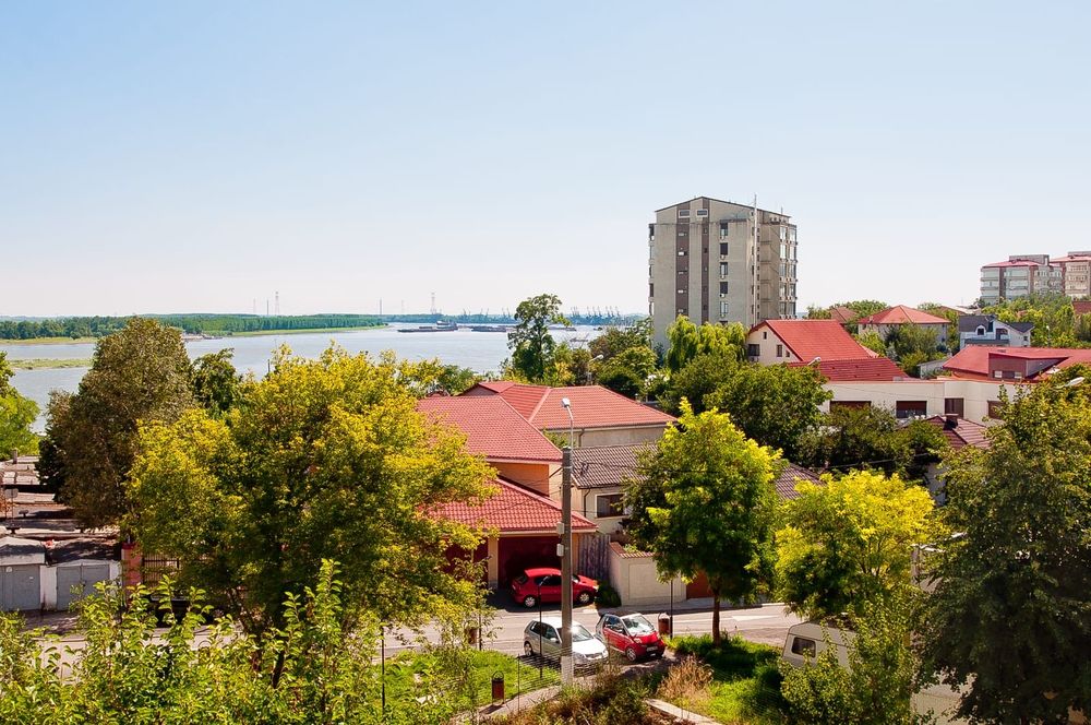 Proprietar inchiriez apartament 1 cam.mazepa1