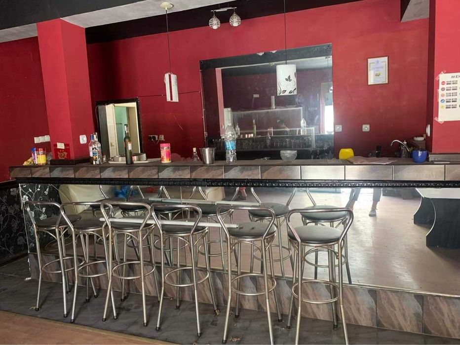 Заведение в Златица