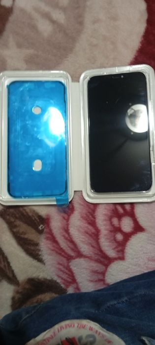 Display iPhone XR  noi