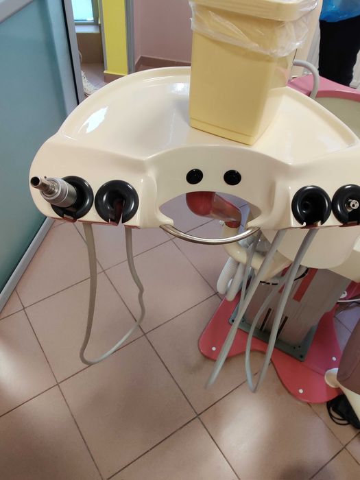 Стоматологичен стол