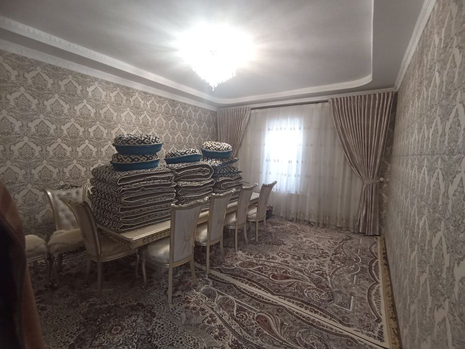 3 хоналик квартира сотилади