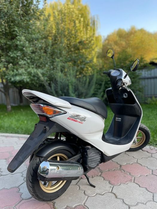 Продам honda dio z4