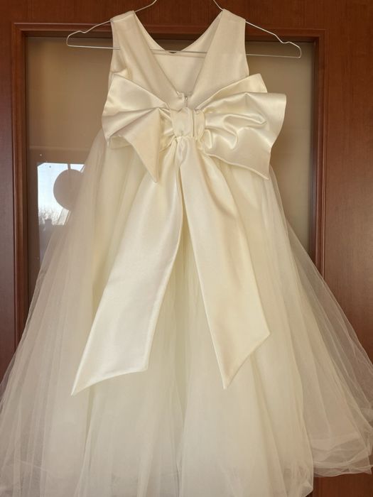 Шаферски рокли за деца