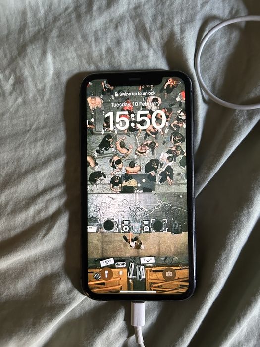Iphone 11 (128GB)