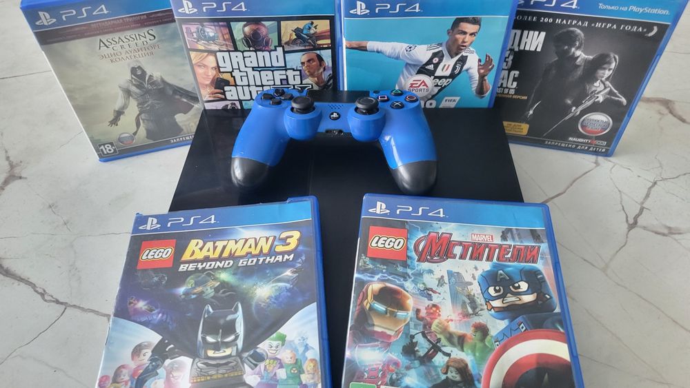 Плейстеишен 4 пс 4