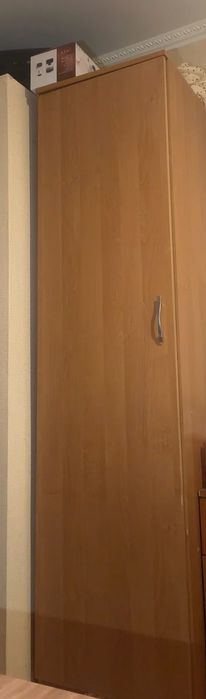 Два шкафа для одежды